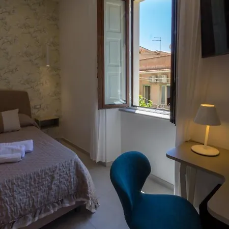Valverde E Bed & Breakfast 4*