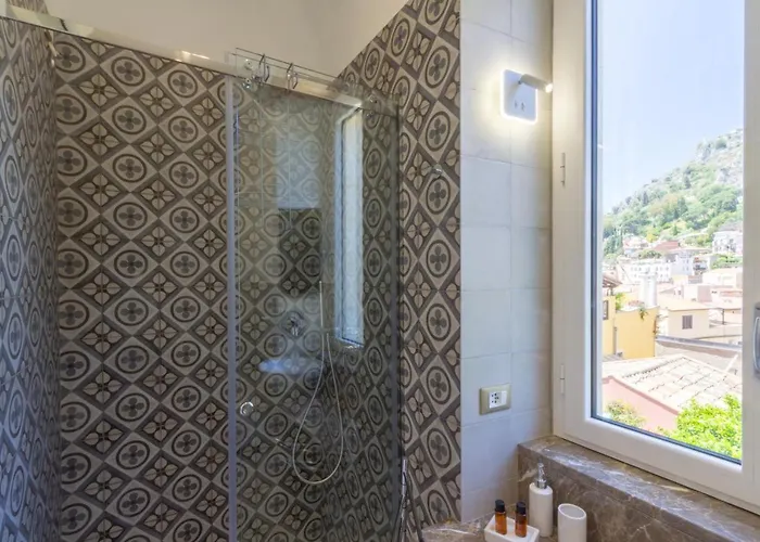 Bed and Breakfast Valverde E 4*